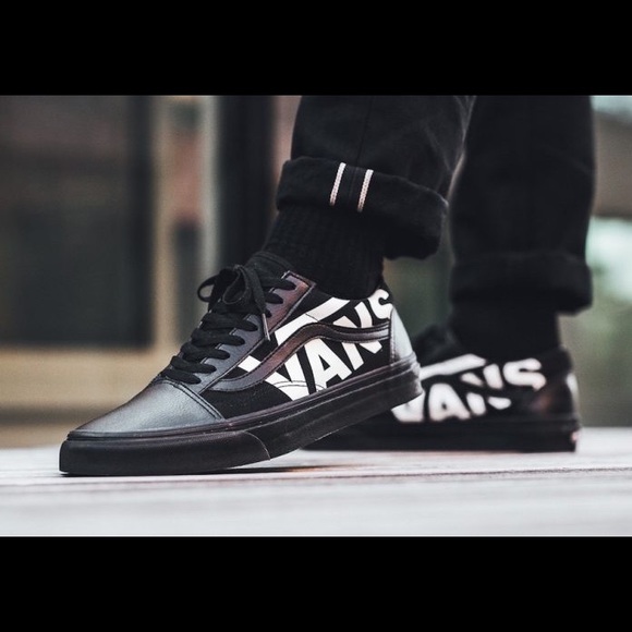 Vans Other - NWT old school vans white logo black shoes